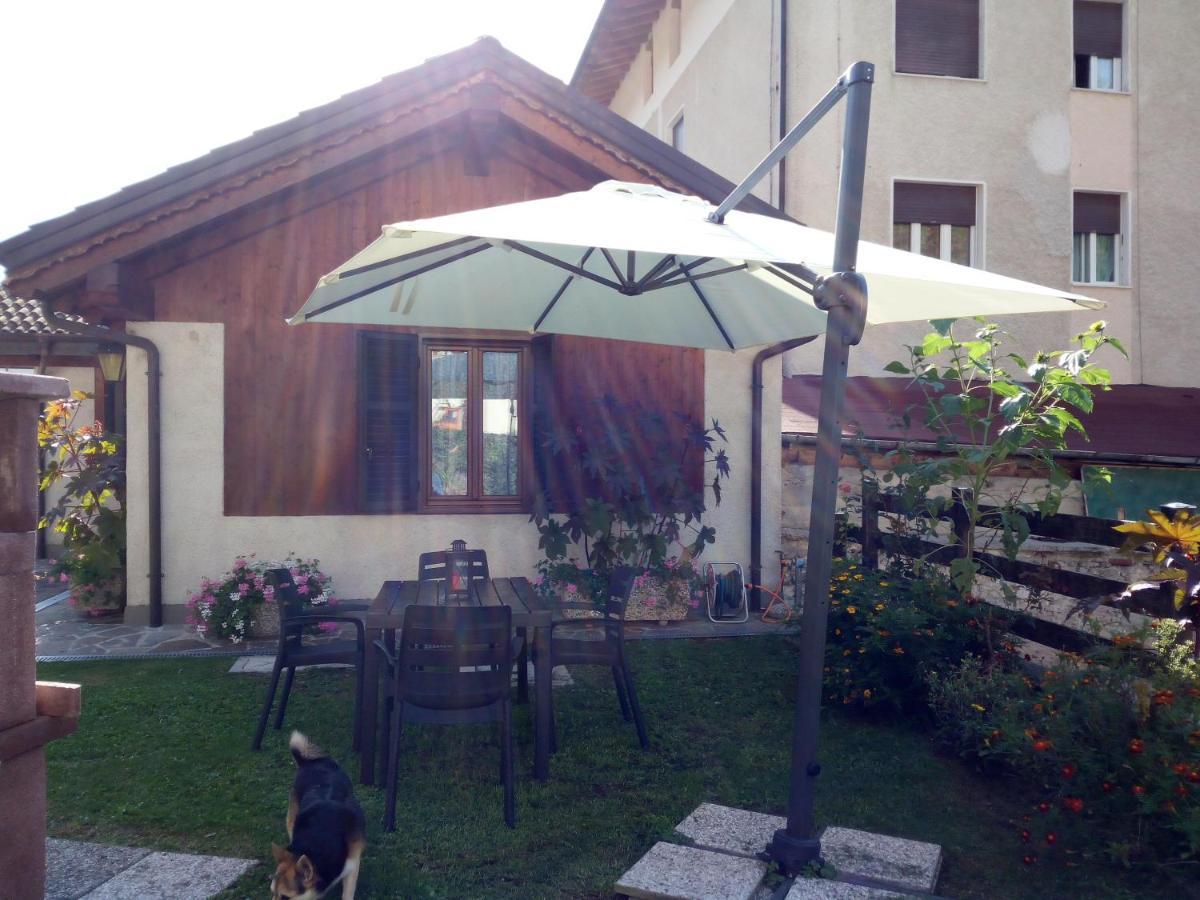 Casetta Vittorio Mezzolago Luaran gambar